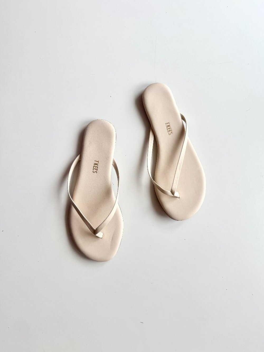 TKEES Lily Nudes Linen Ivory Leather Round Toe Thong Flip Flops, Size 8/39